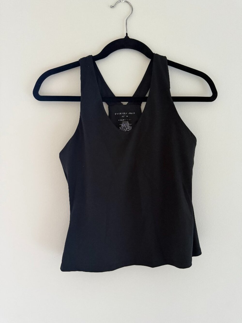 NWOT Sincerely Jules Black Halter Yoga Tank Top Size Small